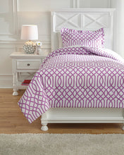 Load image into Gallery viewer, Loomis 2-Piece Twin Comforter Set