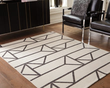 Load image into Gallery viewer, Derval 5 x 7 Rug