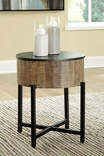 Load image into Gallery viewer, Nashbryn End Table