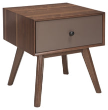 Load image into Gallery viewer, Lynnifer End Table