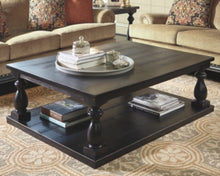 Load image into Gallery viewer, Mallacar Coffee Table
