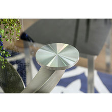 Load image into Gallery viewer, ROXO Round Dining Table