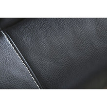 Load image into Gallery viewer, Montserrat Chair