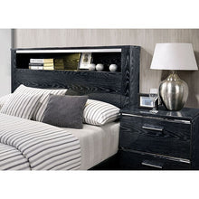 Load image into Gallery viewer, Malte E.King Bed