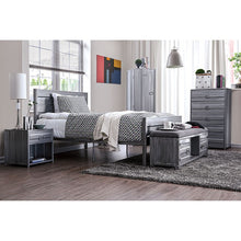 Load image into Gallery viewer, McCredmond Queen Bed