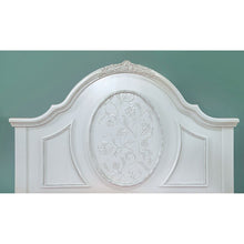 Load image into Gallery viewer, Henrieta Twin Bed