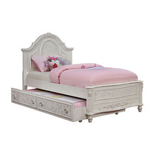 Load image into Gallery viewer, Henrieta Twin Bed