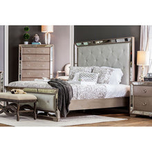 Load image into Gallery viewer, LORAINE Queen Bed