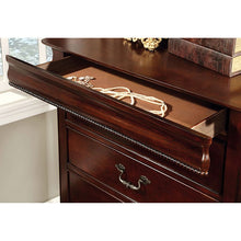 Load image into Gallery viewer, Mandura Chest