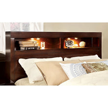Load image into Gallery viewer, Gerico I E.King Bed