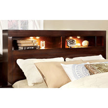 Load image into Gallery viewer, Gerico II E.King Bed