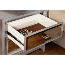 Load image into Gallery viewer, GOLVA Night Stand