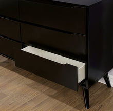 Load image into Gallery viewer, LENNART II Dresser