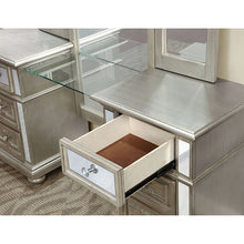 Load image into Gallery viewer, Salamanca Vanity w/ Stool
