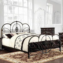 Load image into Gallery viewer, JANIA Metal E.King Bed