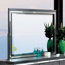 Load image into Gallery viewer, Clover Mirror
